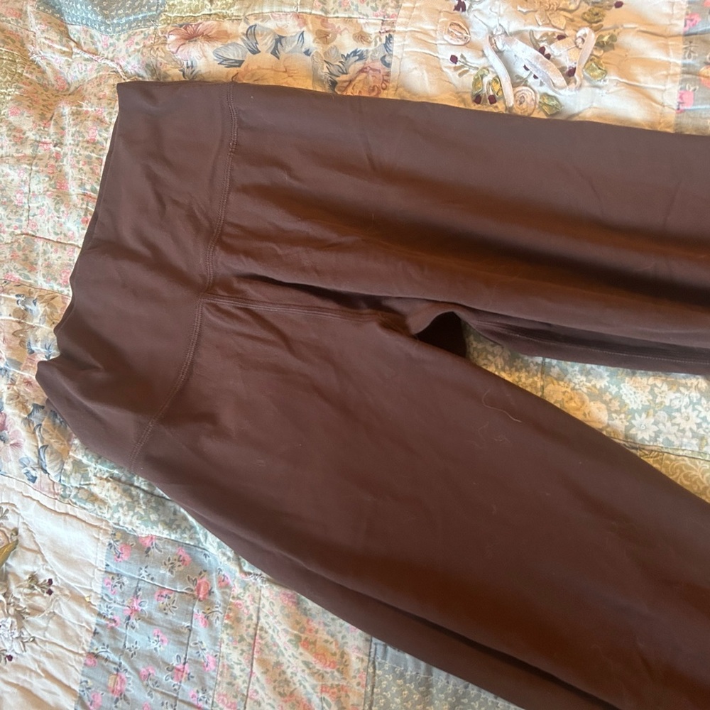 Brown High-Waisted Leggings aritzia